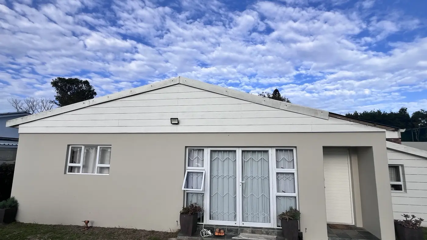 House gable before aluminium edging installation